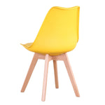 Chaises Jaunes Scandinaves