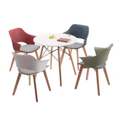 Ensemble Table Chaises Scandinaves